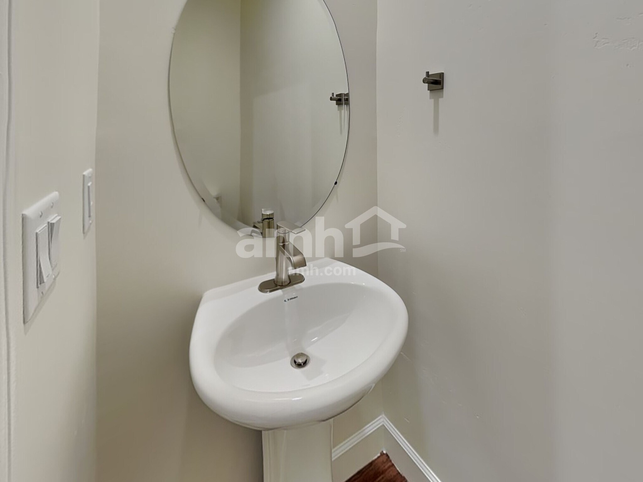 Building Photo - 5966 Verdigris Dr