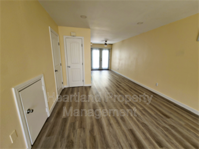 Building Photo - 3405 Los Mochis Way