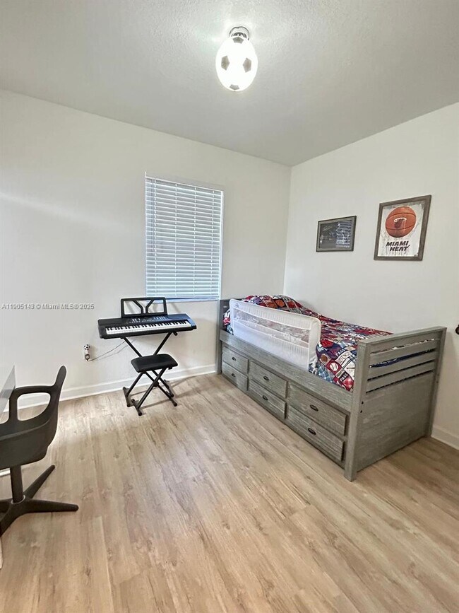 Building Photo - 11316 SW 249th St