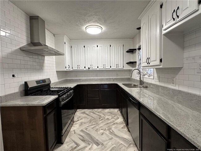 Building Photo - 2564 Lull Water Dr