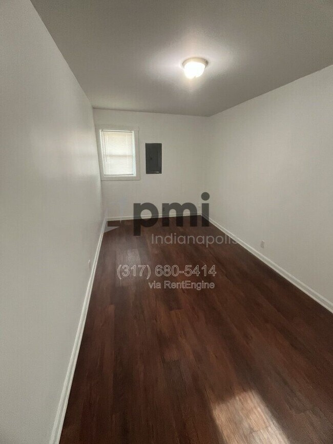 Building Photo - 4239 Crittenden Ave