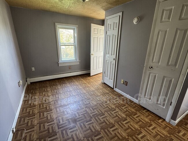 Building Photo - 69 Turnpike St