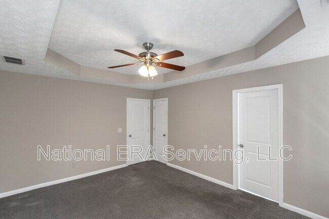 Building Photo - 355 Long Creek Dr