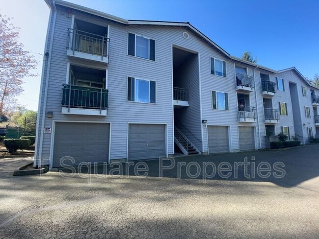 Building Photo - 7041 S 116th Pl