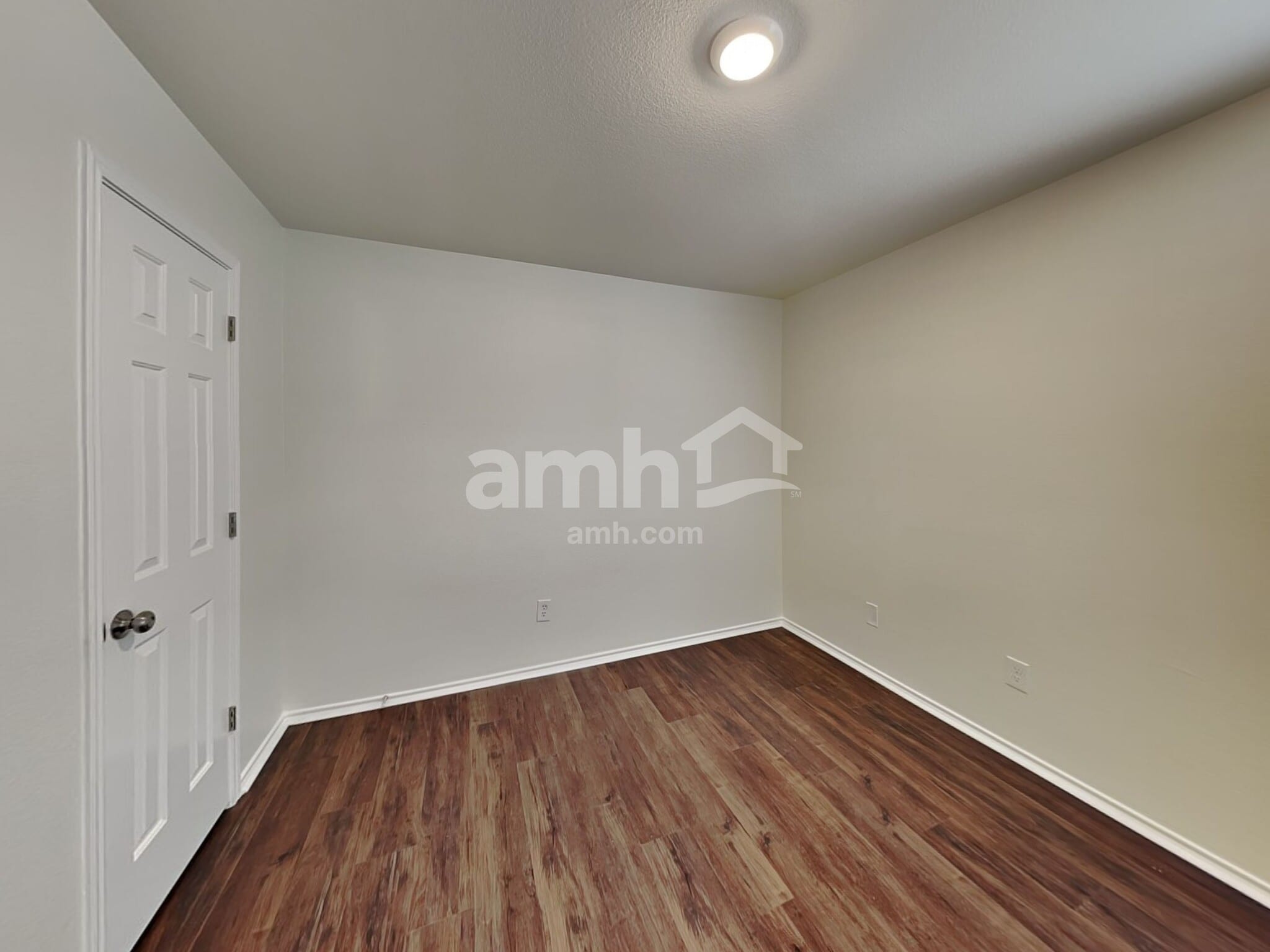 Building Photo - 8321 Brigalow St