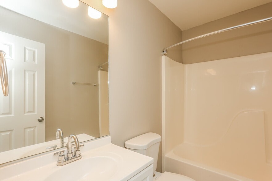 Building Photo - 4097 Sweetsprings Terrace SW