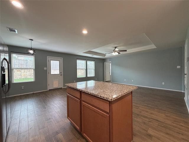 Building Photo - 9913 Amosite Dr
