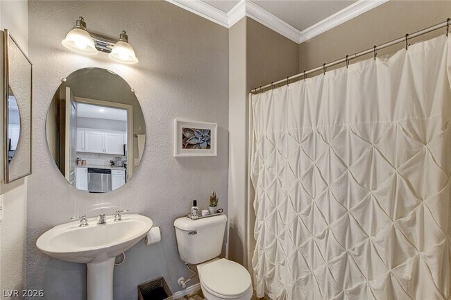 Building Photo - 656 Peachy Canyon Cir