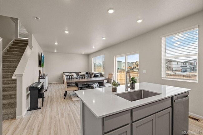 Building Photo - 11437 Splake St