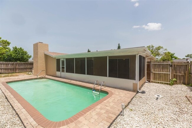 Building Photo - 7204 Potomac Dr