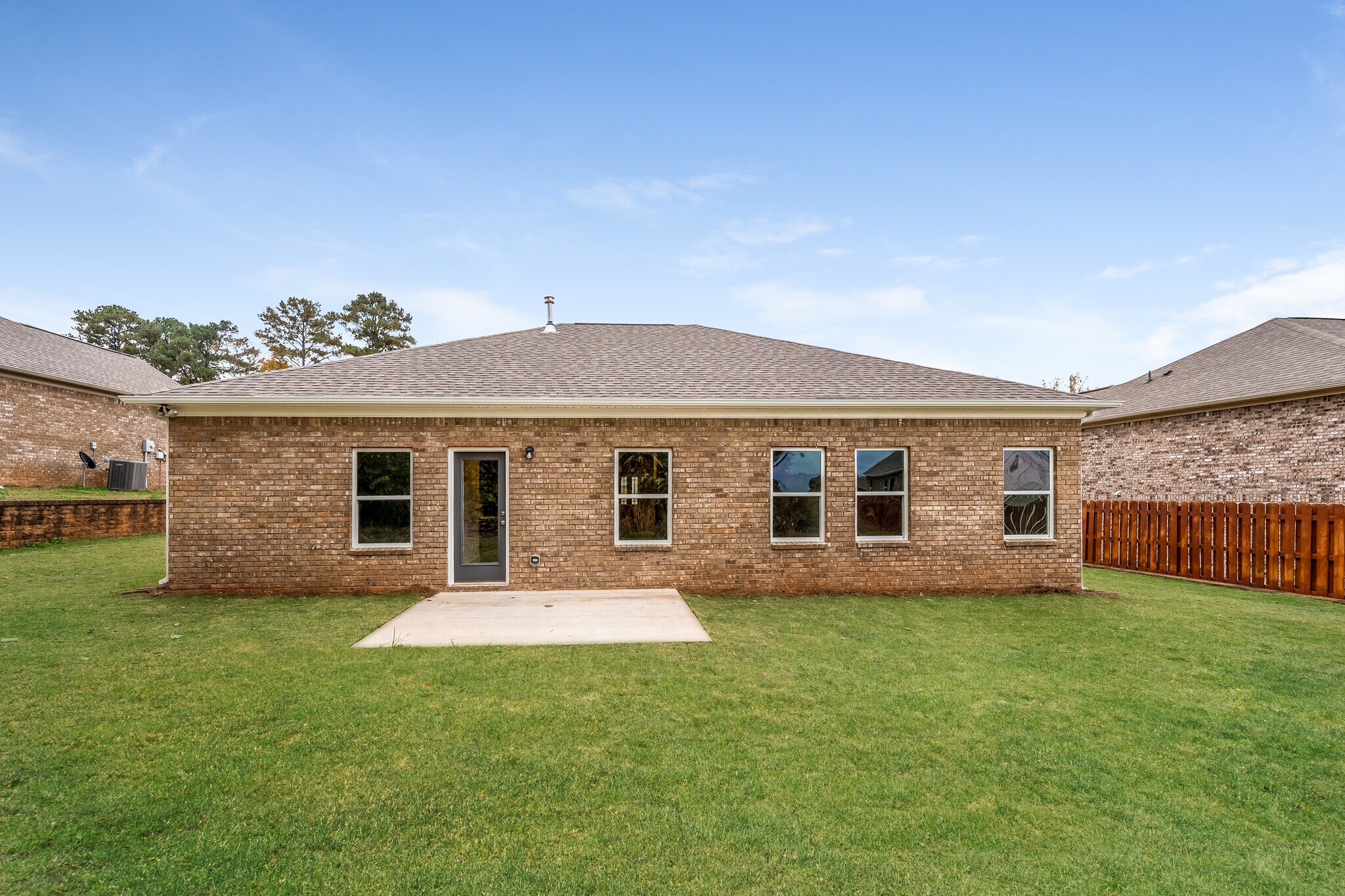 Building Photo - 5413 Cedar Creek Dr