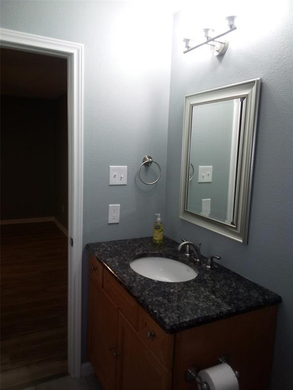 Building Photo - 8034 Antoine Dr