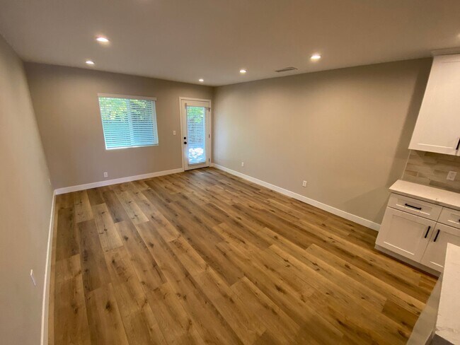 Building Photo - NEW Build (2022)!! 4BD/2BA (Lease out, pending signatures. Check back in a few days!)