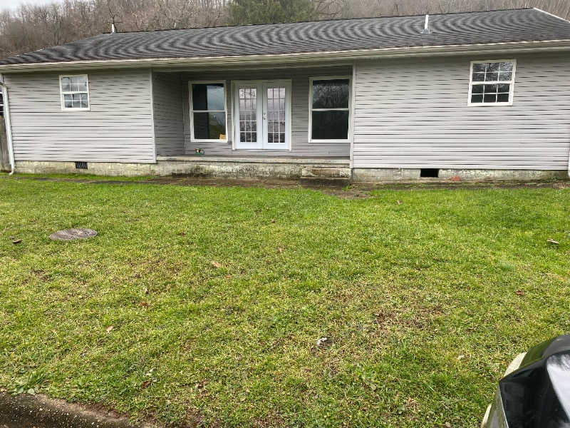 Building Photo - 3909 4th Ave