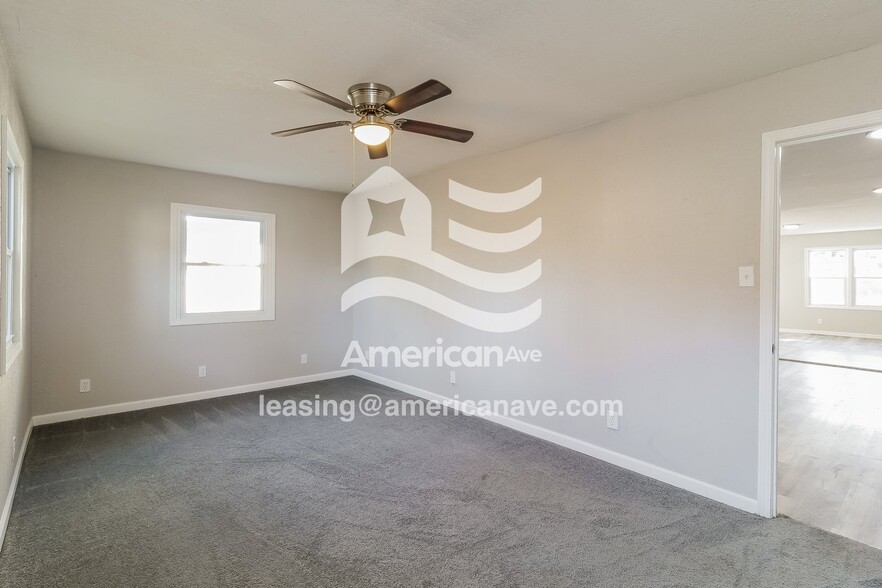 Building Photo - 1028 Randolph St