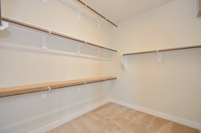 Building Photo - 25122 Sundance Park Ln