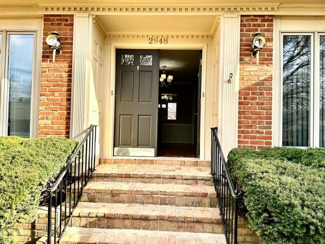 Building Photo - 2948a Candlelight Way