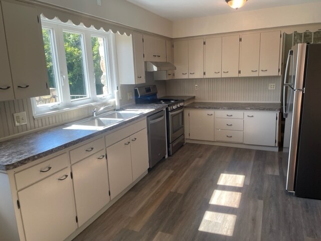 Kitchen - 4806 W Ridge Rd