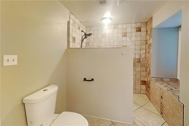 Building Photo - 4623 Huntridge Dr