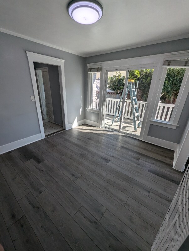 Building Photo - 410 S G St