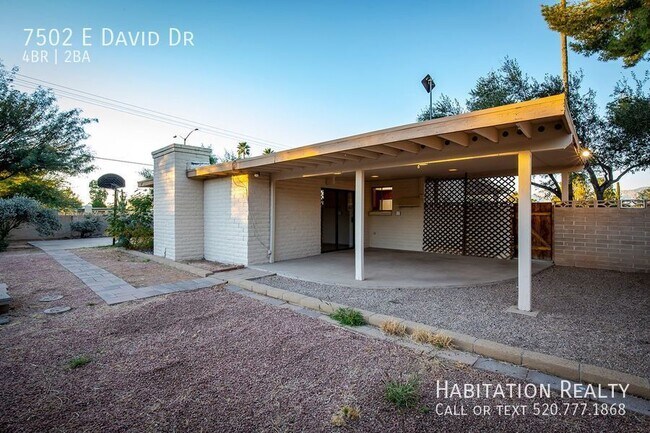 Building Photo - 7502 E David Dr