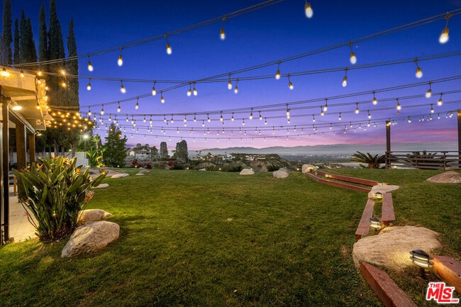 Building Photo - 3722 Alonzo Ave