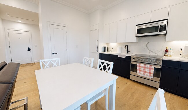 Building Photo - New Construction 1Br/1Bth. Washer/Dryer in UNIT!  Garage Parking included in rent!