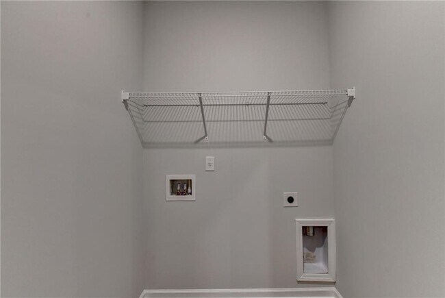 Building Photo - 175 Grey Falcon Ave