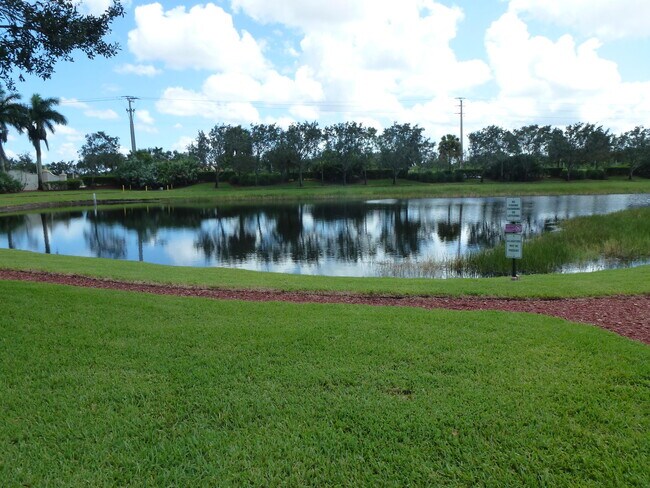 Building Photo - 6760 Heritage Grande