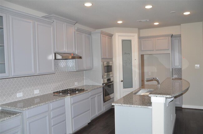 Building Photo - 5706 Caper Shores Ln