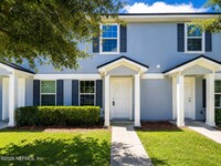 Building Photo - 8441 McGirts Village Ln
