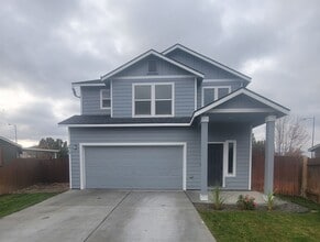 Building Photo - 3-Bed, 2.5-Bath Home Near Columbia Center ...