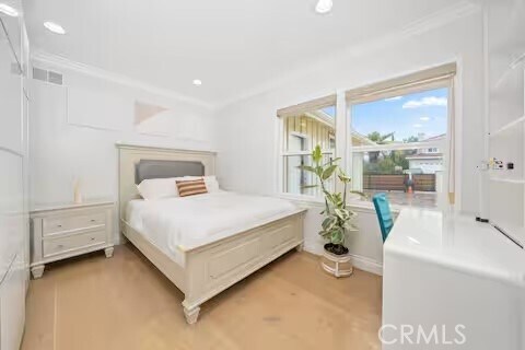 Building Photo - 1072 Ridgecrest St