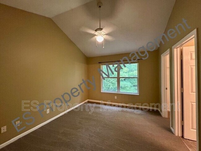 Building Photo - 7580 Sycamore Grove Ct