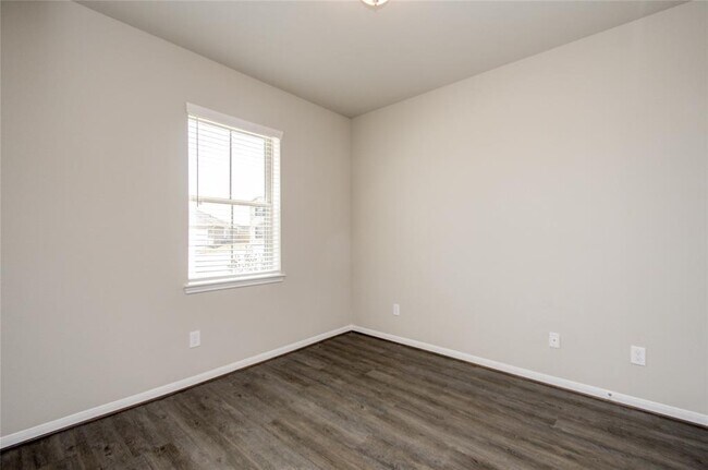 Building Photo - 8411 Baywatch Cir