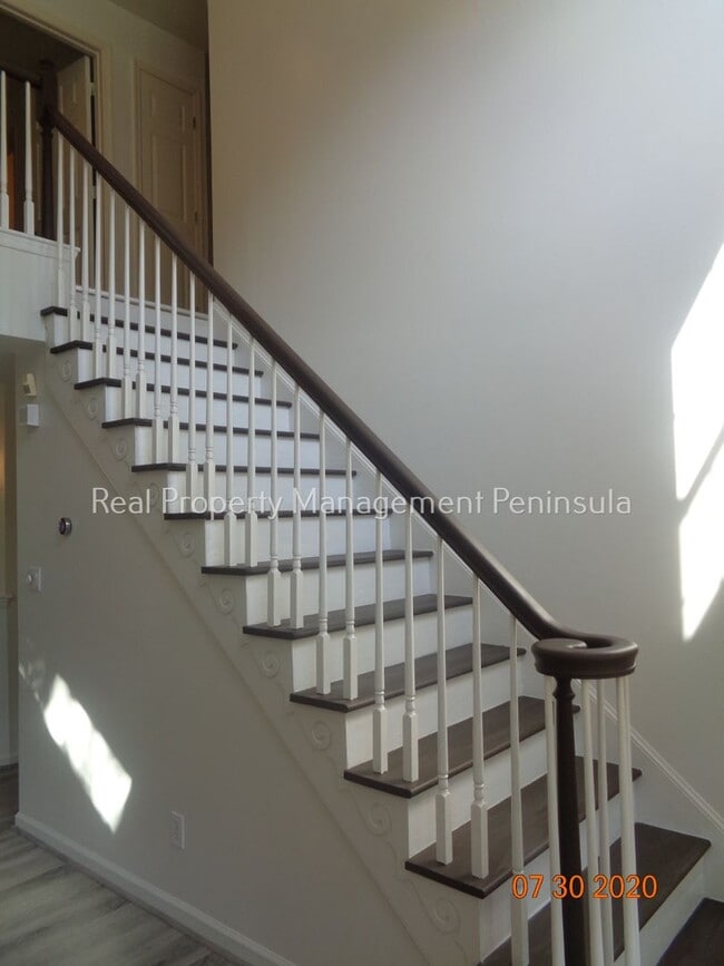 Building Photo - Single Home in Panther Place Williamsburg/...