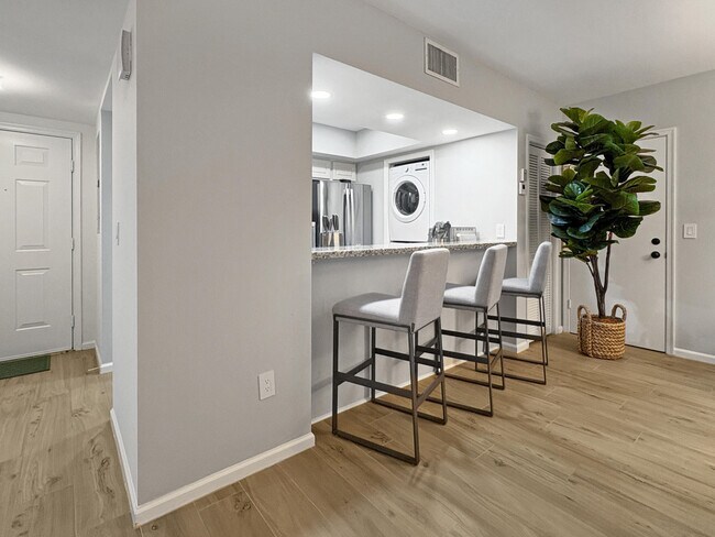 Building Photo - 13334 Polo Club Rd