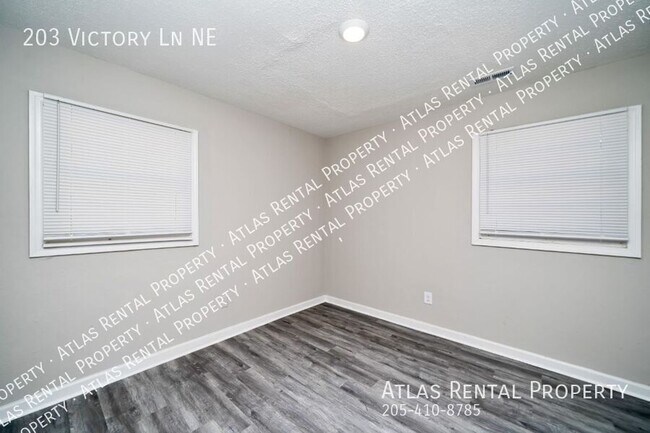 Building Photo - 203 Victory Ln NE