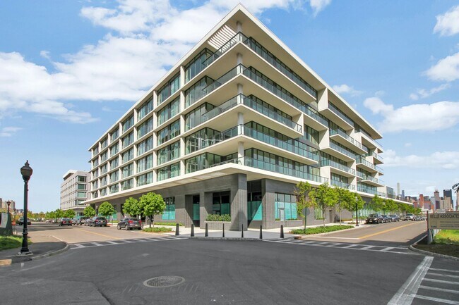 Primary Photo - 1200 Avenue At Port Imperial