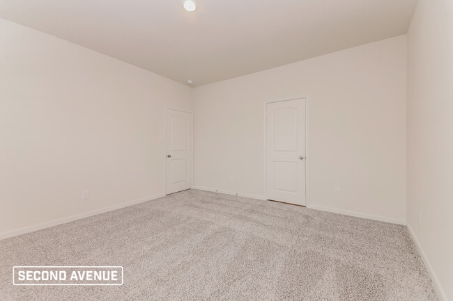 Building Photo - 909 Mallorie Ln