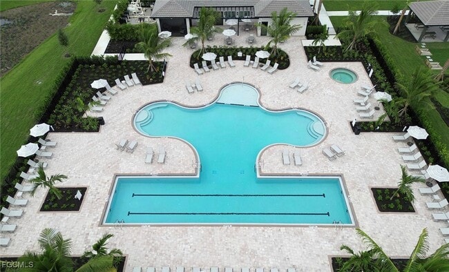 Building Photo - 20088 KIngmont Dr