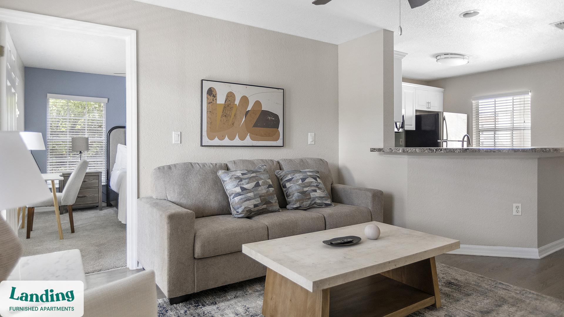 Building Photo - 3695 Island Club Dr