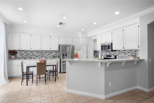 Building Photo - 12134 Vía Santa Marta