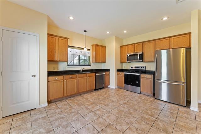 Building Photo - 304 Port Dr