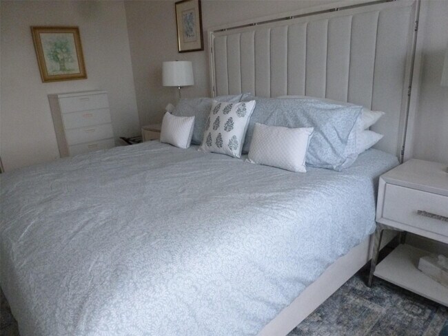 Building Photo - 101 Briny Ave