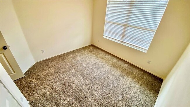 Building Photo - 21313 Wilmiller Ln