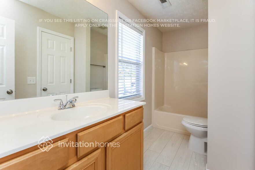 Building Photo - 307 Summerstone Ct