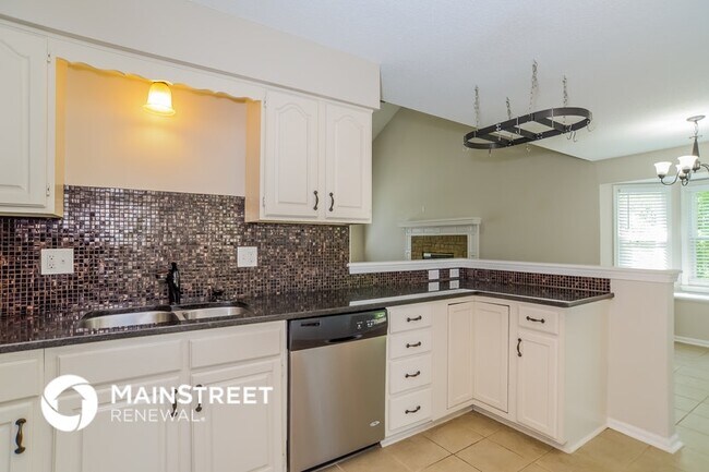 Building Photo - 2752 N 109th Terrace