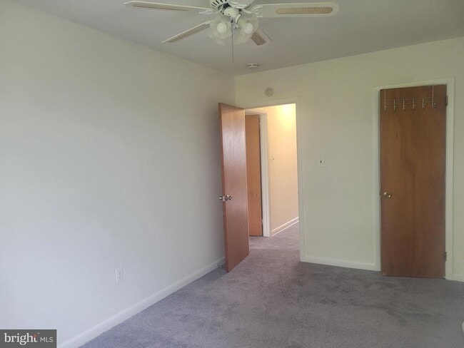 Building Photo - 807 Selma St