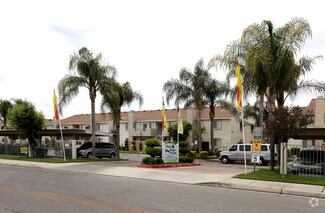 Building Photo - Parktowne Apartments